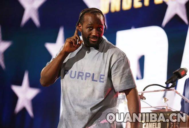 克劳福德：我的抗击打能力极强，从未被击倒