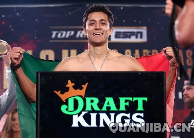 墨西哥拳手埃斯皮诺萨将于11月16日对决洛