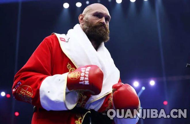 泰森-富里计划2026年复出，沃伦称其今年