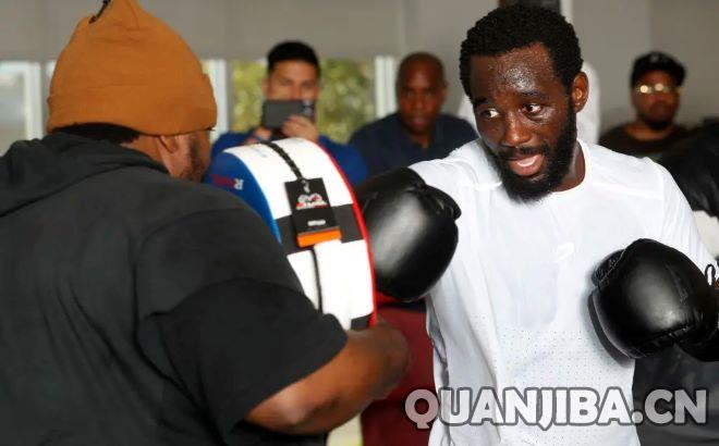 克劳福德：坚持训练即使不参赛也能保持