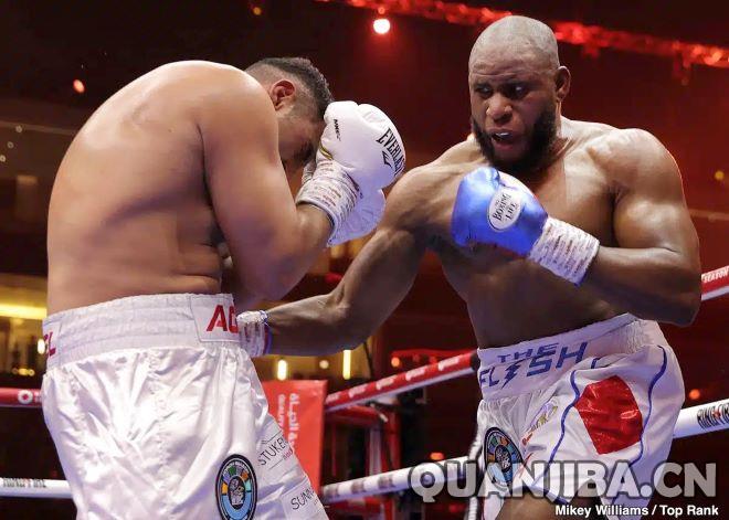 桑切兹：与杜布瓦之战定会火星四溅