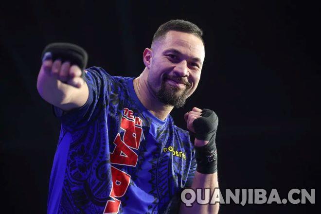 布拉德利：帕克最多五回合内就能击倒沃