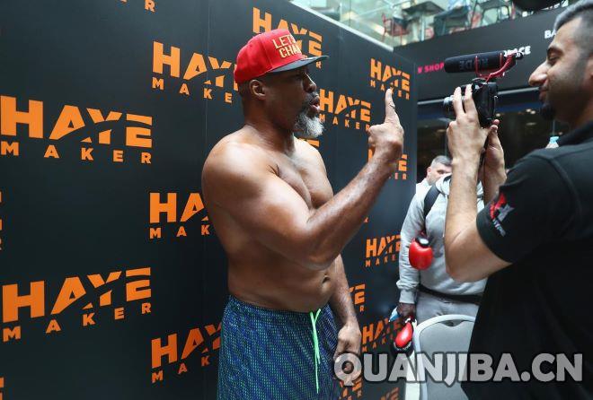 维塔利·克里琴科出拳力度无人能及，布