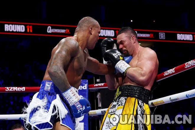 沃德利十一回合击倒帕克，晋升为WBO头号