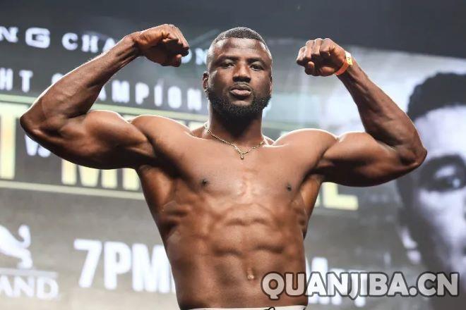 埃菲·阿加格巴与查尔斯·马丁将于2月1