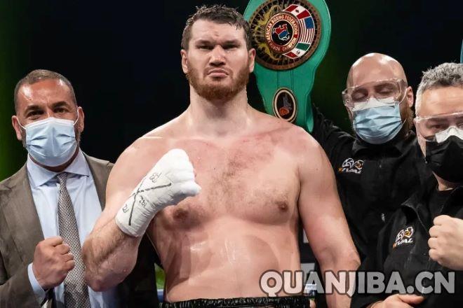 赫穆多夫：泰森-富里一直是我崇拜的拳王