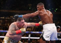 超级大冷门！约书亚被鲁伊兹TKO告负遭遇职业生