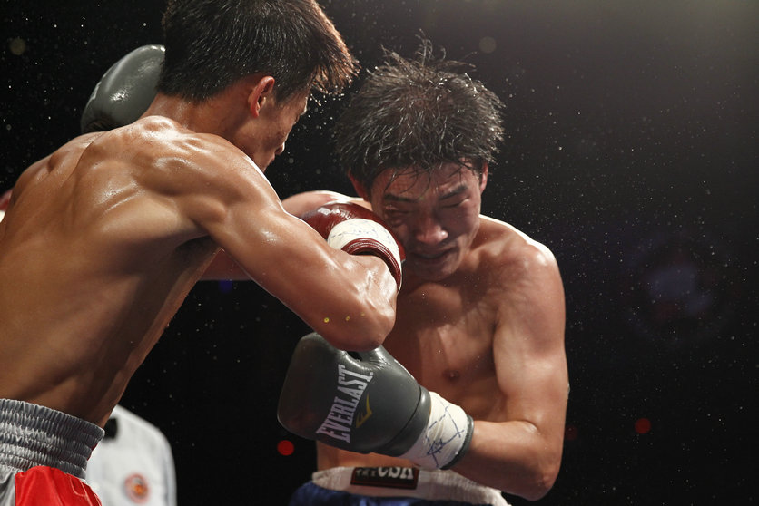 第二场 云雷(蓝裤)VS吴浩(红裤).JPG