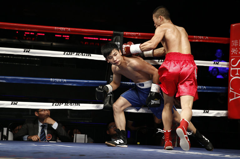 第五场 陶小豪(蓝裤)VS王银刚(红裤).JPG