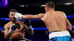 科瓦列夫争议点数负于沃德遭遇首败丢掉WBA、I