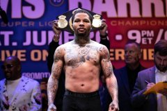 格尔沃塔·戴维斯vs马里奥·巴里奥斯赛前称重图