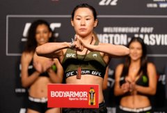 闫晓楠明日出战！UFC 272赛前称重图集