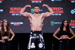 Bellator 268赛前称重图集！轻重量级四强战