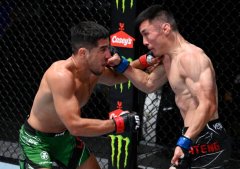 茸主TKO获胜,阿拉腾黑力战平,史密斯首局绞杀