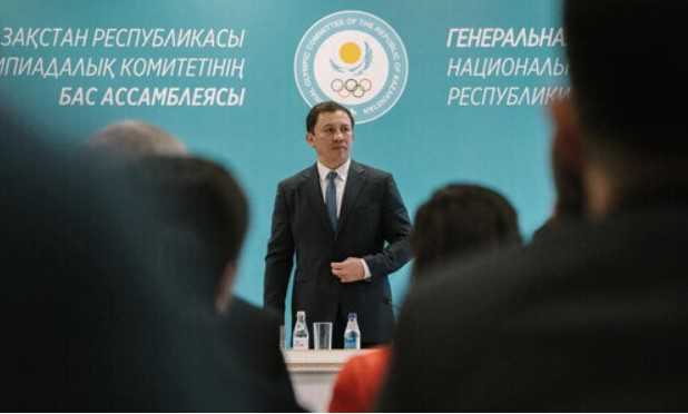 戈洛夫金：我们会强化哈萨克斯坦体育事