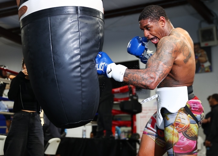 重量级杀手安德森：我在向史蒂文森学习