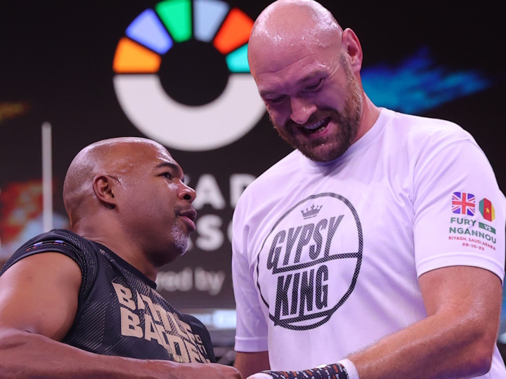 泰森-富里教练：这次我们将改变些东西