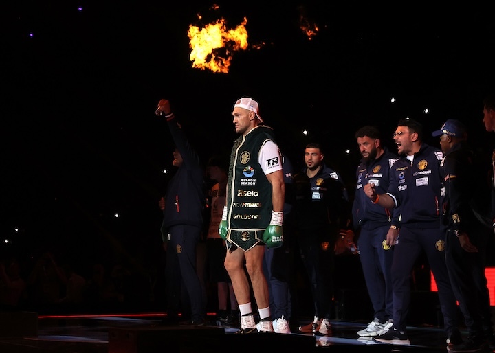 弗朗切：泰森-富里从一开始就缺乏自信