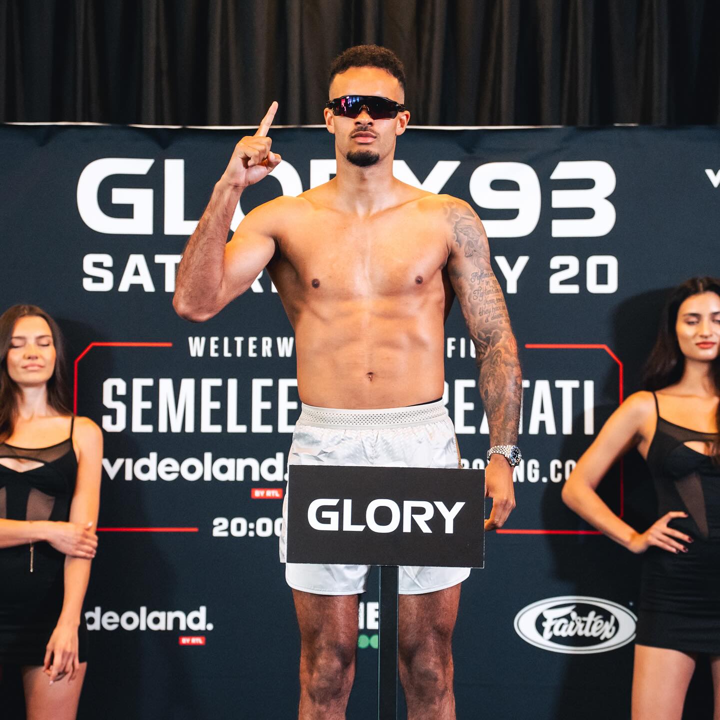 Glory荣耀格斗93赛前称重图集