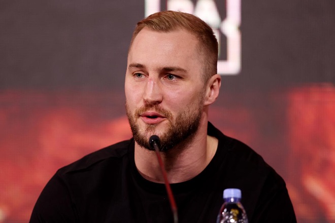 瓦林的战略：富里需在中远距离上压制乌