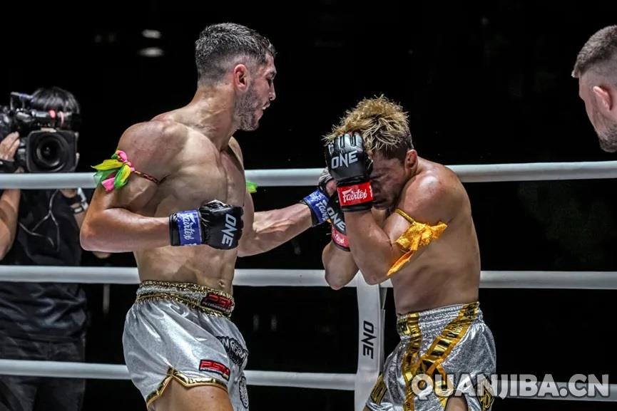 成都泰拳：ONE周五搏击之夜74，盖拉迪多次读秒育