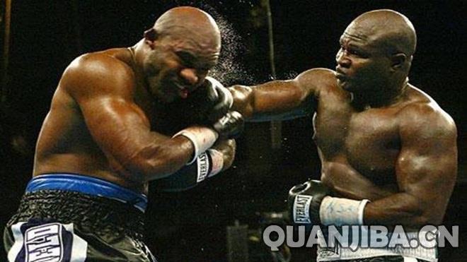 成都散打：詹姆斯-托尼：阿瓦雷兹逃到比