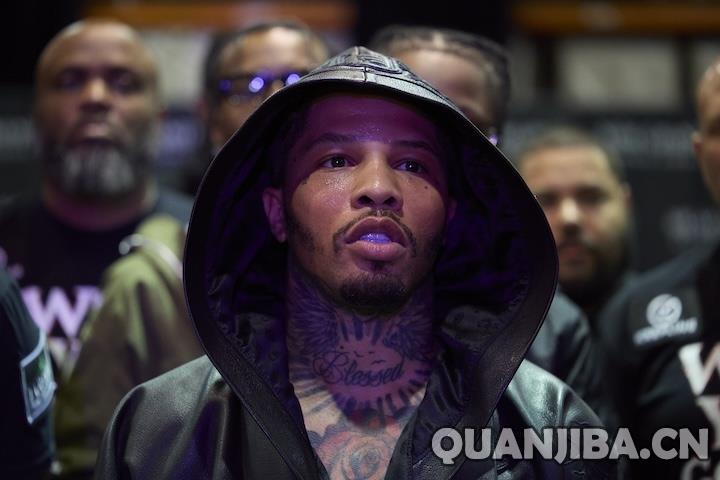 成都泰拳助理教练: 戴维斯对阵史蒂文森