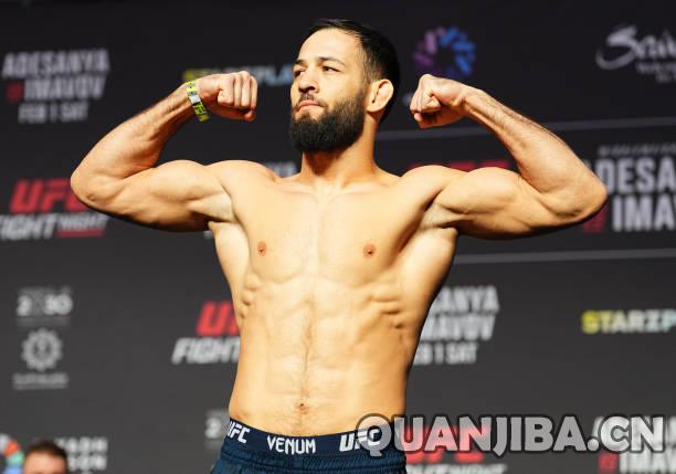 搏击盛宴：阿迪萨亚对阵伊马沃夫！赛前称重(拳击)