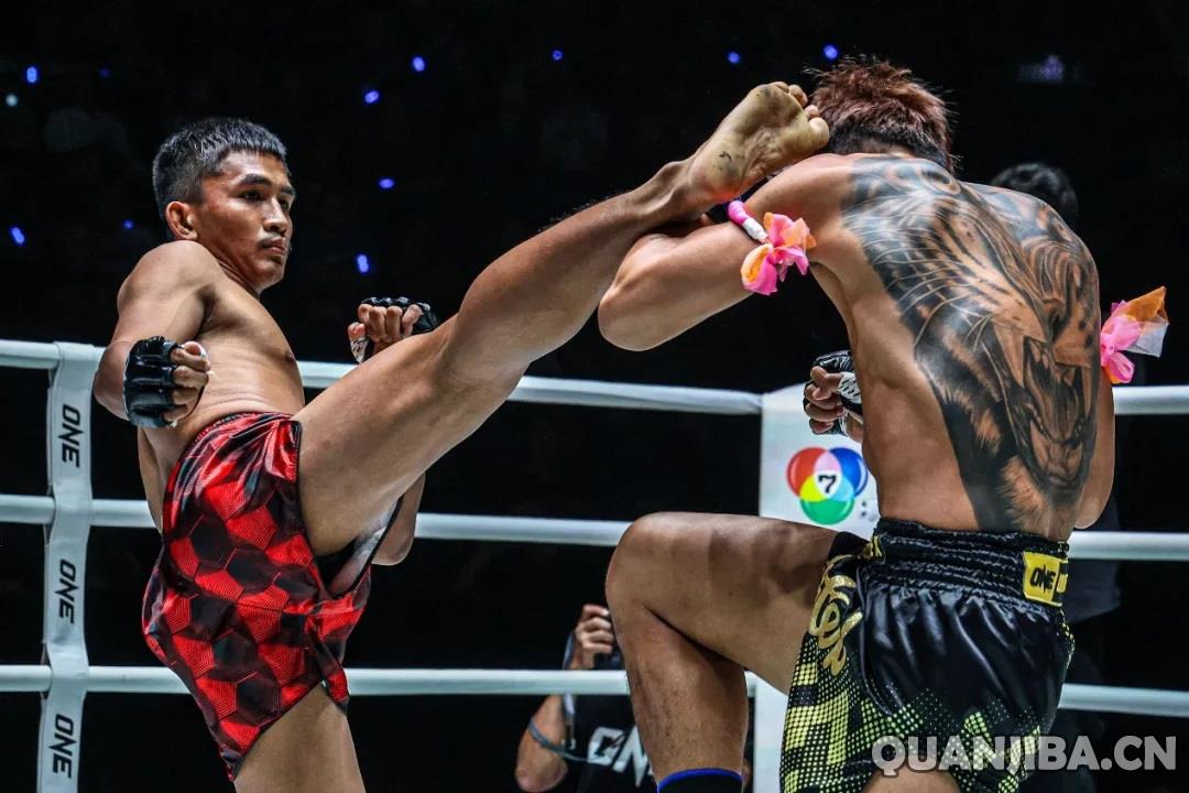 打击赛事报告：ONE周五搏击之夜97，康苏克以争议裁决赢过兰姆纳蒙列克