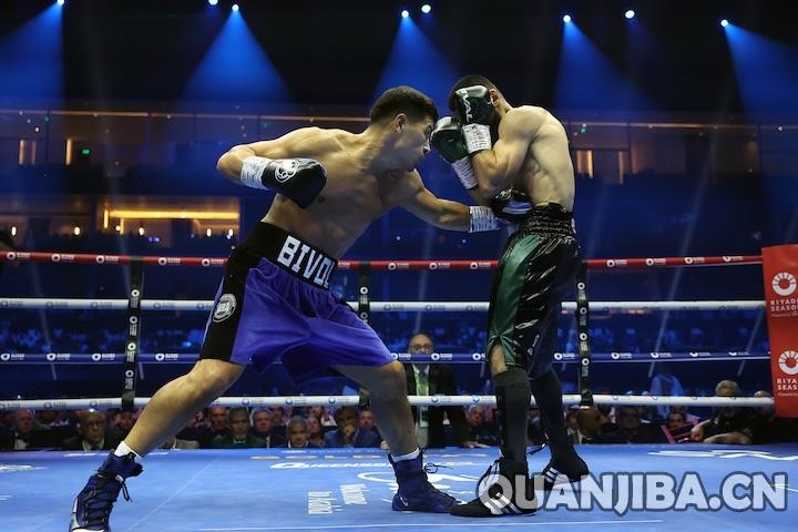 预言家称拳击巨头比锱埃纳直接对决比乌尔将再次展开