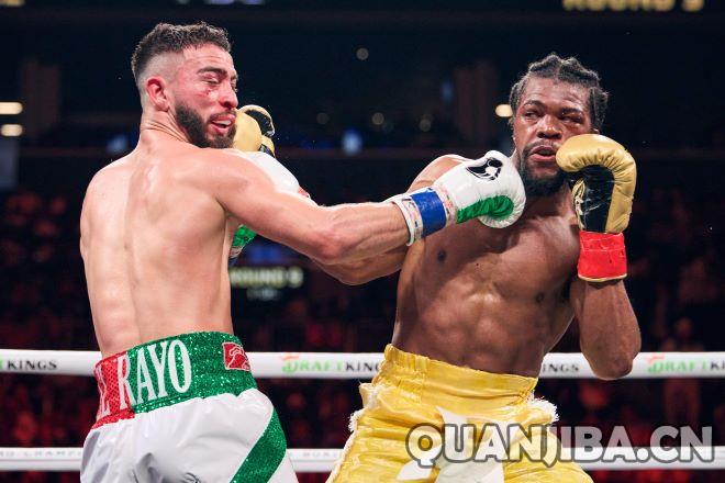 瓦伦祖埃拉被安图恩-拉塞尔击败，后者成