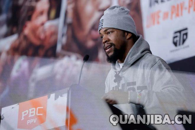 拉塞尔力争蝉联140磅冠军，决心收获另一