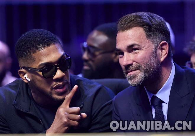 约书亚受伤暂停比赛训练，未来几个月不