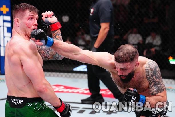 散打高手多利泽点数胜出 阔步走向维托里复仇之路