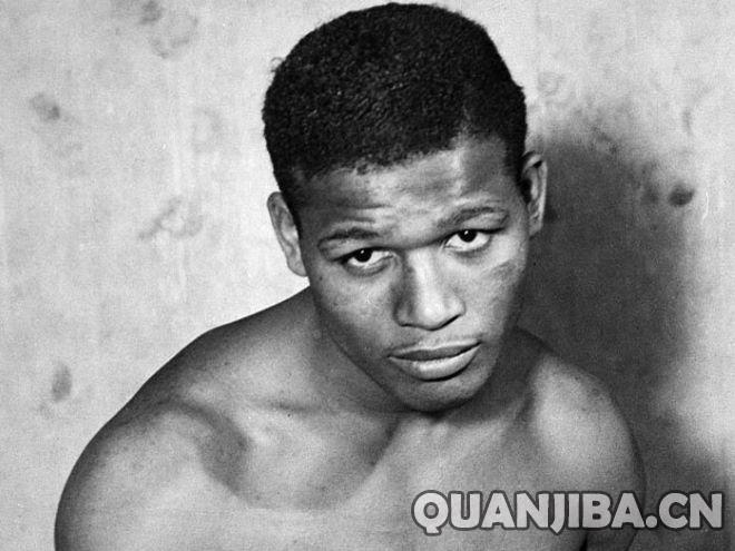 德拉霍亚：罗宾逊被誉为拳击史上最伟大