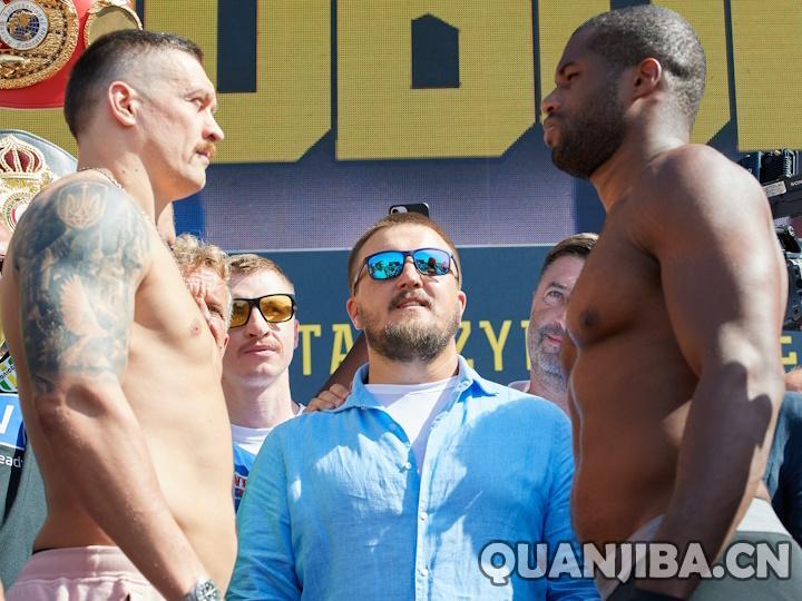 杜布瓦指出：乌西克已无站起的机会