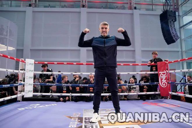 利安-史密斯和安东尼-亚德等球员展示公开训练水平