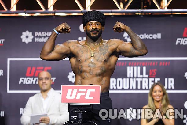 散打之夜：希尔与朗特里的称重盛会！