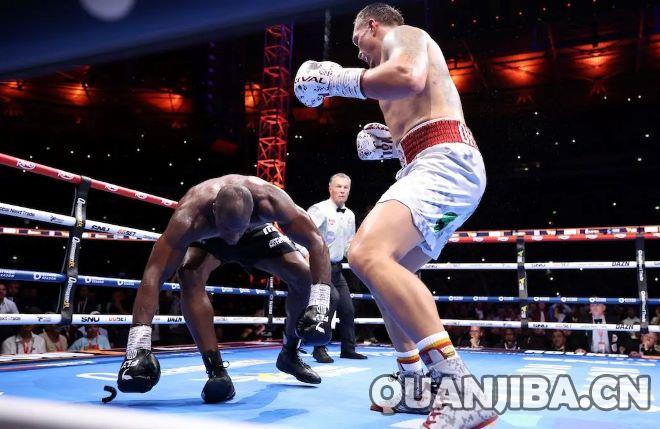 乌西克第五回合击倒杜布瓦 实现重量级拳