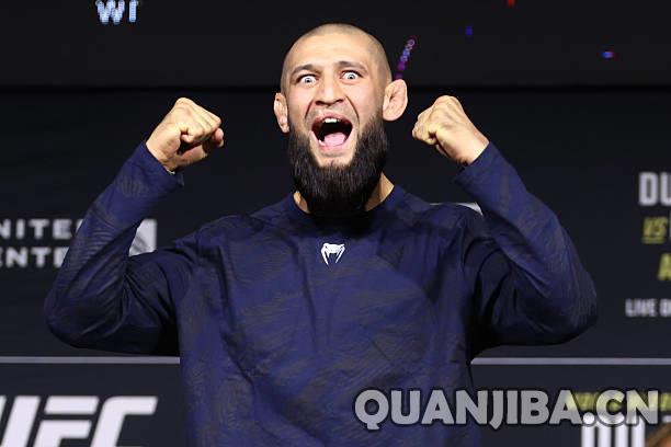 UFC 319称重揭晓!明日将展开中量级拳击冠军争夺战