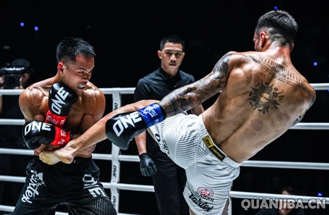 ONE周五格斗夜131赛事回顾：朱帅遭遇分歧判定失利，德乔凭借点数胜出（泰拳）