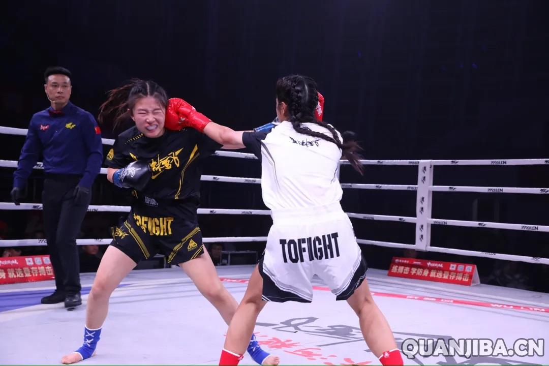 成都泰拳赛场见证激战：郑州力克周口，