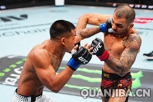 亚洲首位男选手在UFC中夺冠！约书亚·万