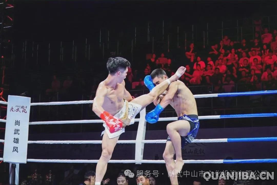 成都散打高手一龙技压王磊，申城尚武赛